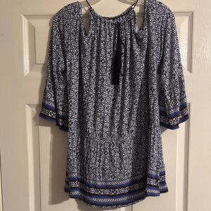 Comfy Cold Shoulder Top with Drawstring neckline
Navy white print